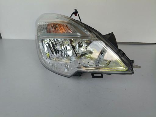 LAMPA FAR DESNI OPEL MERIVA B 10-13