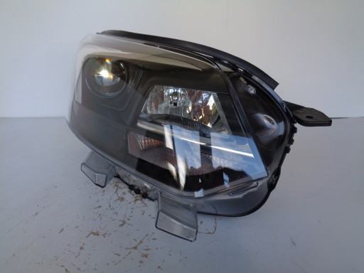 LAMPA FAR DESNI OPEL VIVARO C 19- ZAFIRA D XENON