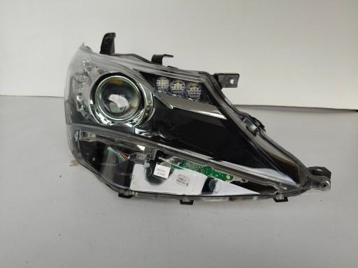 LAMPA FAR DESNI TOYOTA AURIS II 12-15 XENON LED KOMPLETNI