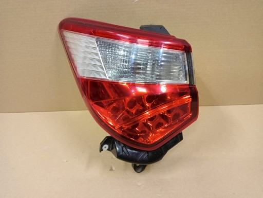 LAMPA FAR LIJEVI ZADNJA  ZADNJI TOYOTA YARIS III 3 LED REDIZAJN 17-20