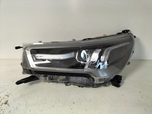 LAMPA FAR PREDNJI LIJEVI TOYOTA HILUX 8 VIII REDIZAJN 20- FULL LED