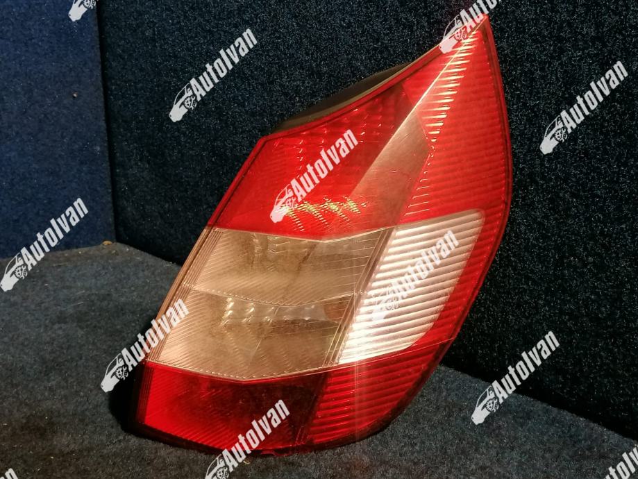 LAMPA / SVJETLO RENAULT SCENIC II 8200127702 ZADNJA DESNA