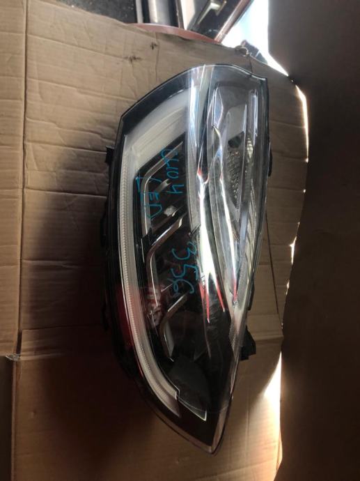 Renault clio 4 desni led far #356