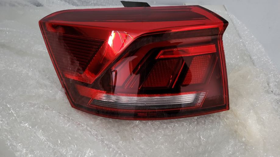 VW T ROC LED LAMPA