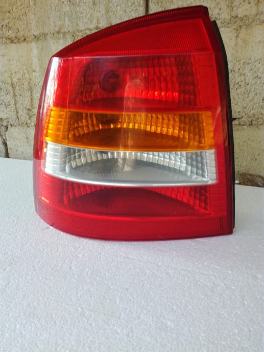 Zadnje lampe za Opel Astru G hatchback