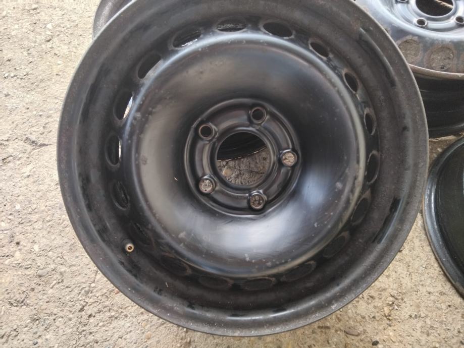 Čelične felge 15'' rupe 5x114.3, 4 kom. Orginal Renault