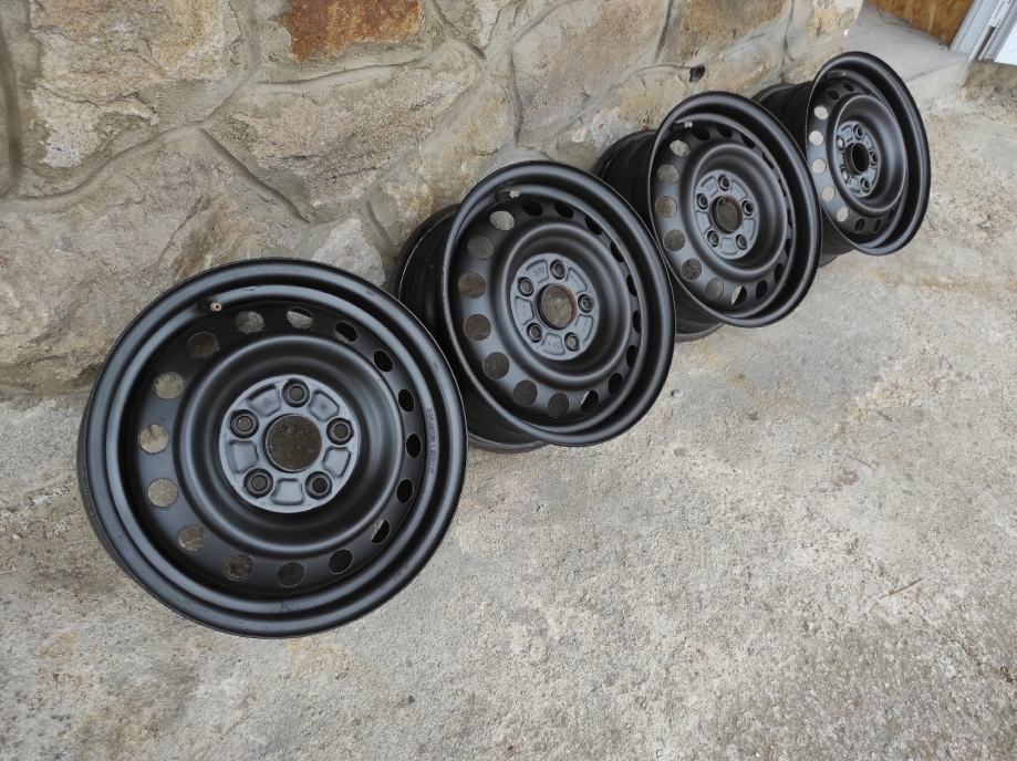 Čelične felge 15'' Suzuki /Toyota rupe 5x114.3, komplet 4 kom=50€