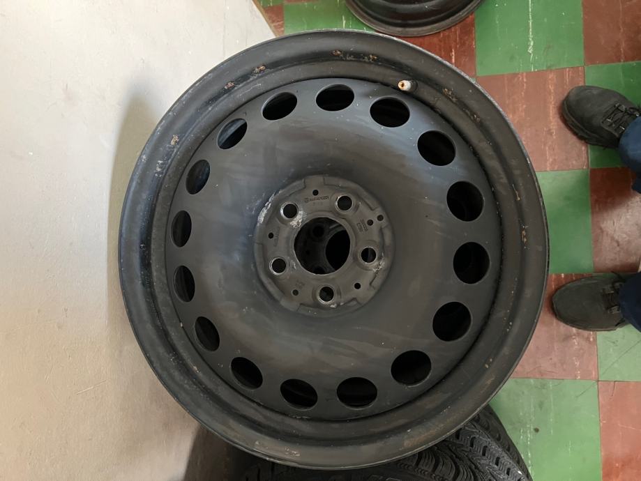 MERCEDES-BENZ ČELIČNE FELGE I RADKAPE 17''  5 X 112 4 KOM A4474010201