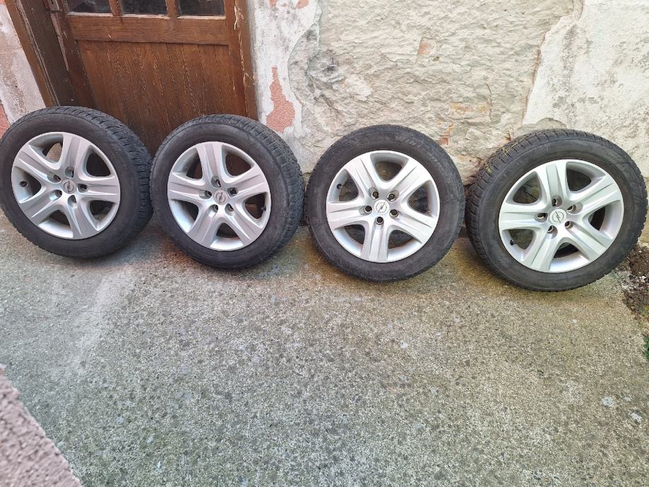 OPEL 16 5X110  ORIGINALNE ČELIČNE FELGE I RATKAPE 205/55R16 FIRESTONE