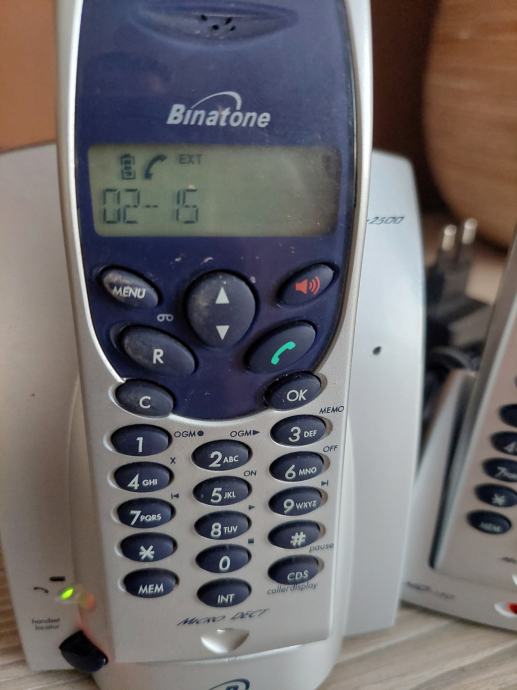 BINATONE MD 2500 Triple - fiksni telefon s 3 SLUŠALICE..!!!