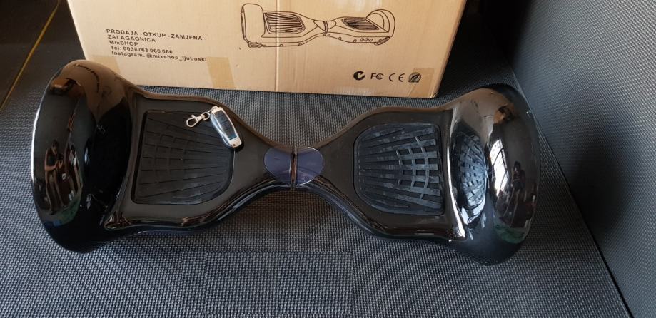 Hoverboard Veliki 10 inch CRNI s ključem Električni Skuter