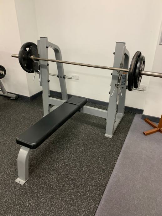 Precor Icarian Olympic Flat bench