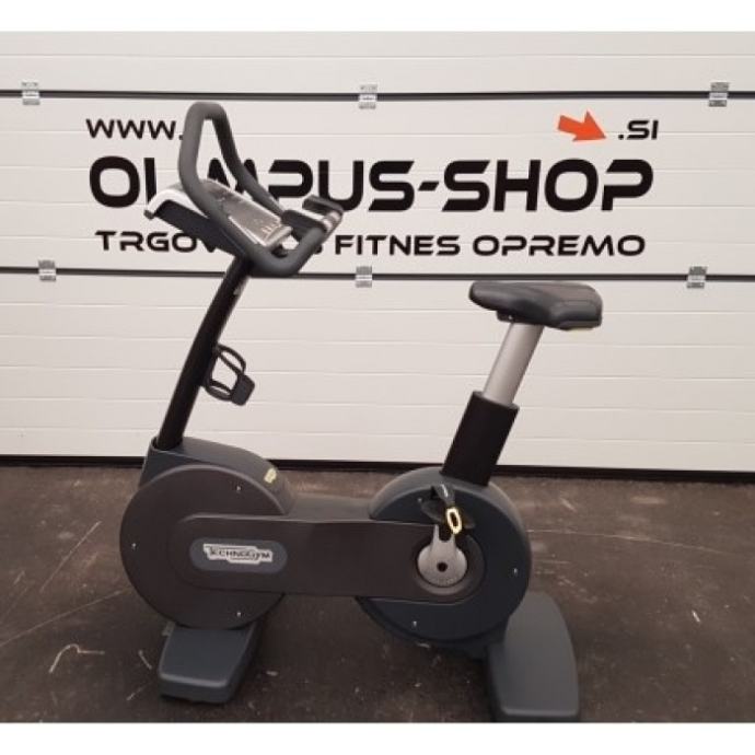 technogym excite 700i upright bike