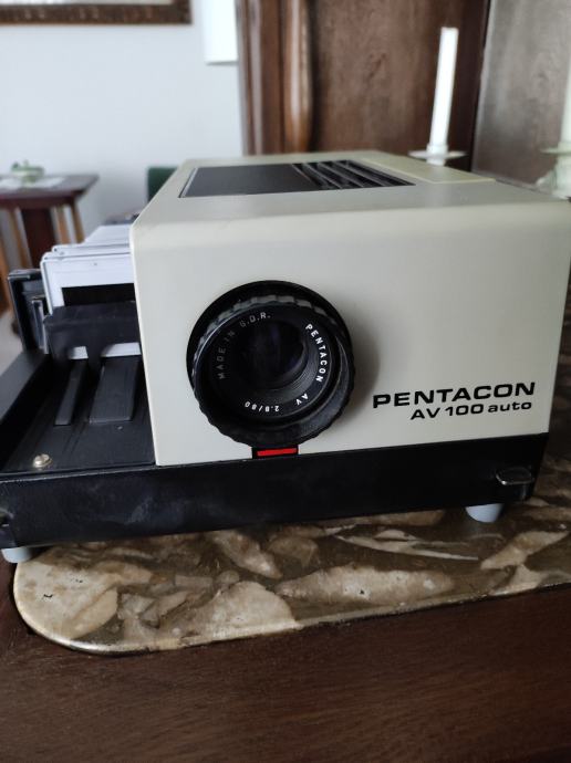 Dia-projektor Pentacon AV 100 auto