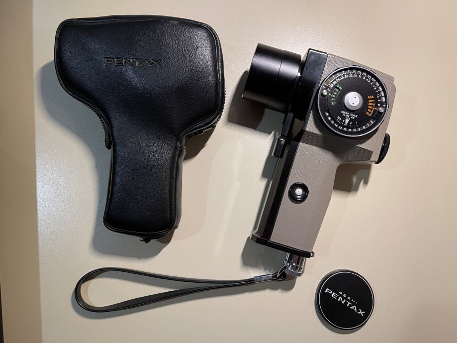 Pentax Spotmeter V - svjetlomjer u MINT stanju