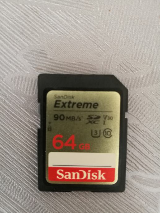 SanDisk extreme SD card 64 gb 90 mb\s