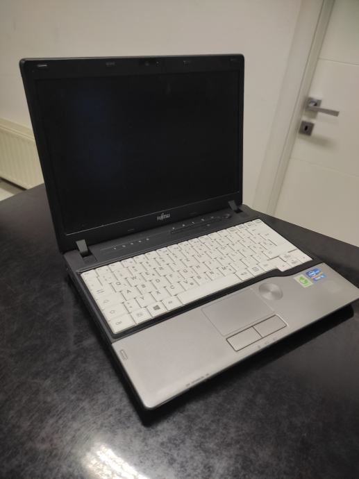 fujitsu-laptop-i3-8gb-ram-320gb-hdd-r1-ra-un