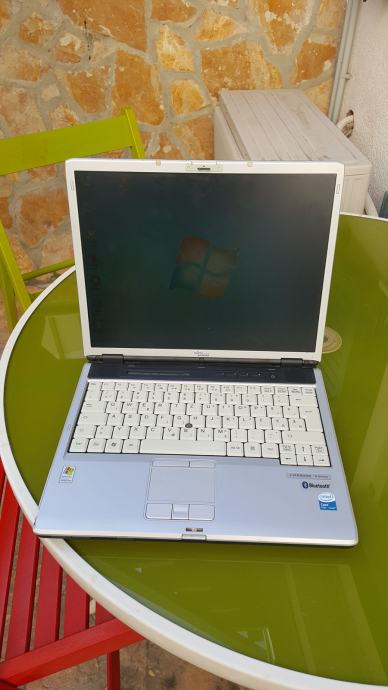 Fujitsu Siemens S7110