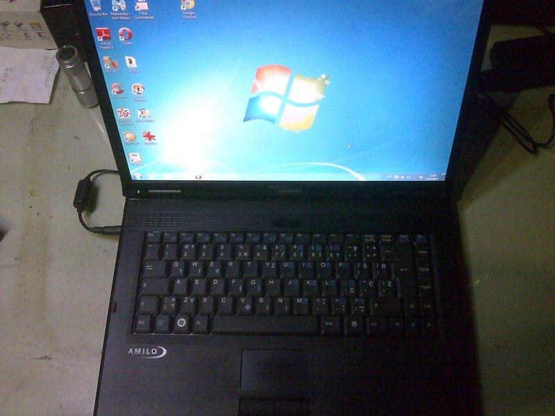 Laptop fujitsu siemens