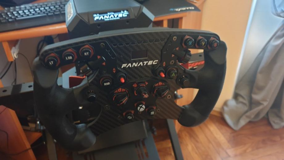 Fanatec Podium DD1 PC Xbox One WB