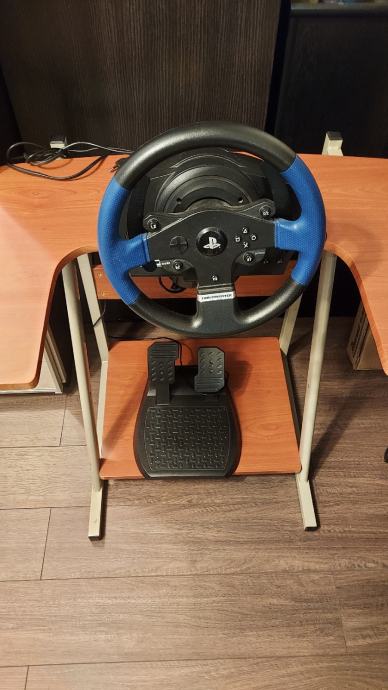 Thrustmaster T150