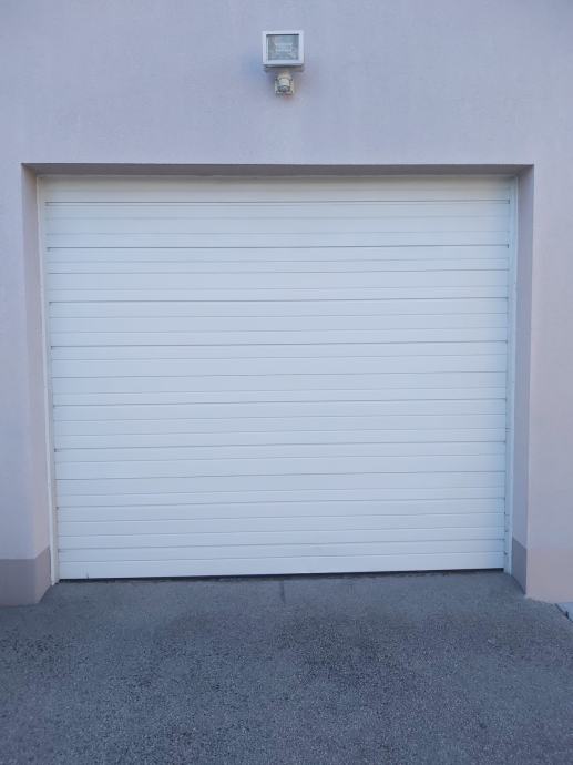 Garažna vrata 3000×2400 – bijela