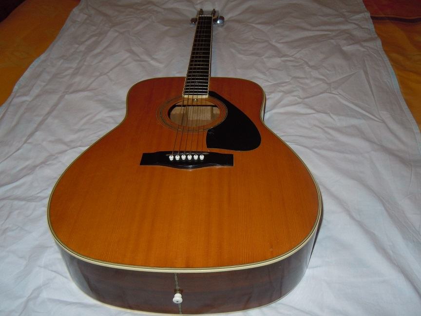 Yamaha FG430