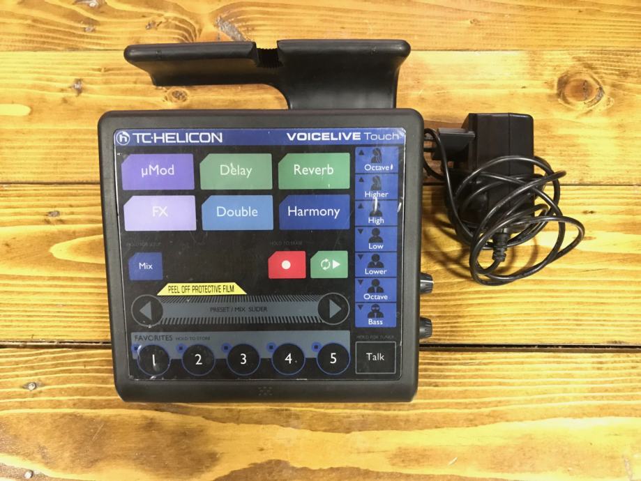 Отличие вокального процессора tc helicon voicelive touch от tc helicon voicelive touch 2