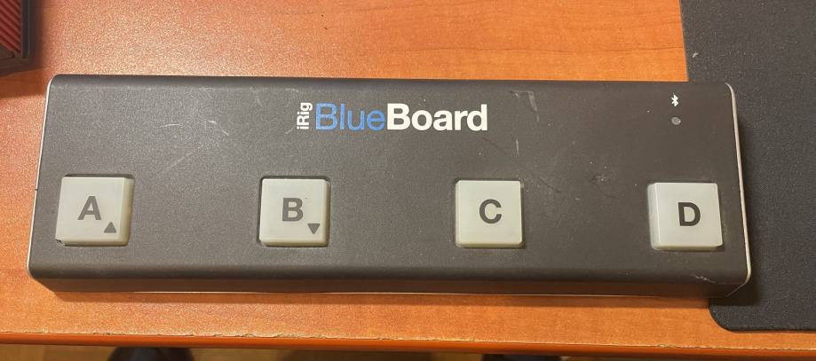 iRIG BlueBoard