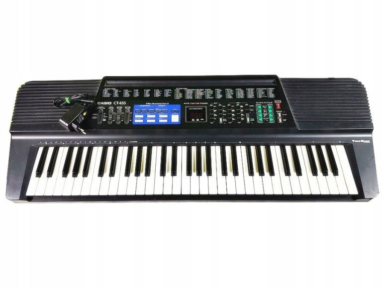 Synthesizer Casio CT-655 (malo korišten)