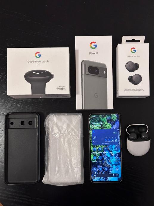 Google Pixel 8 Mint Condition!