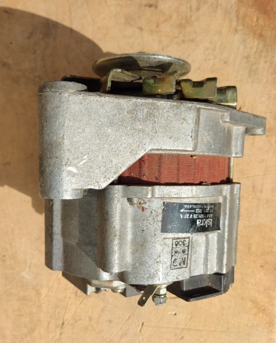 Alternator Iskra AAK1109 28V 27A 11.201.052