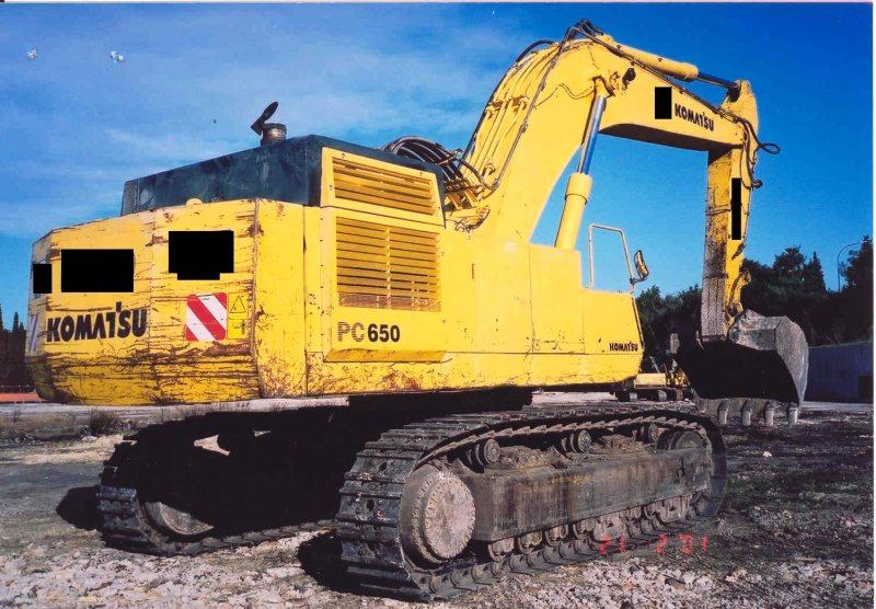 KOMATSU  PC650