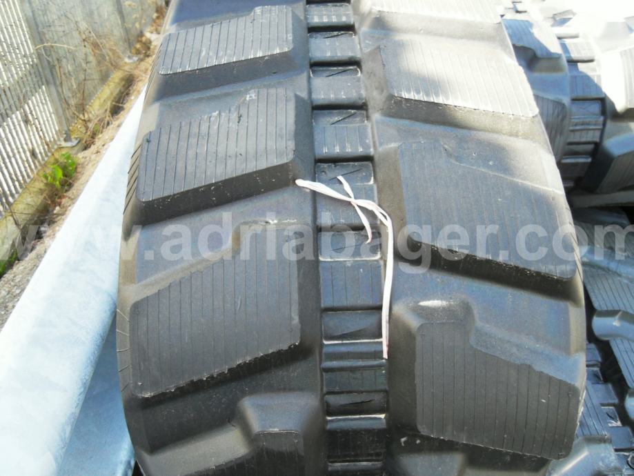 300×52.5x84N, KOMATSU PC25.2, gumena gusjenica