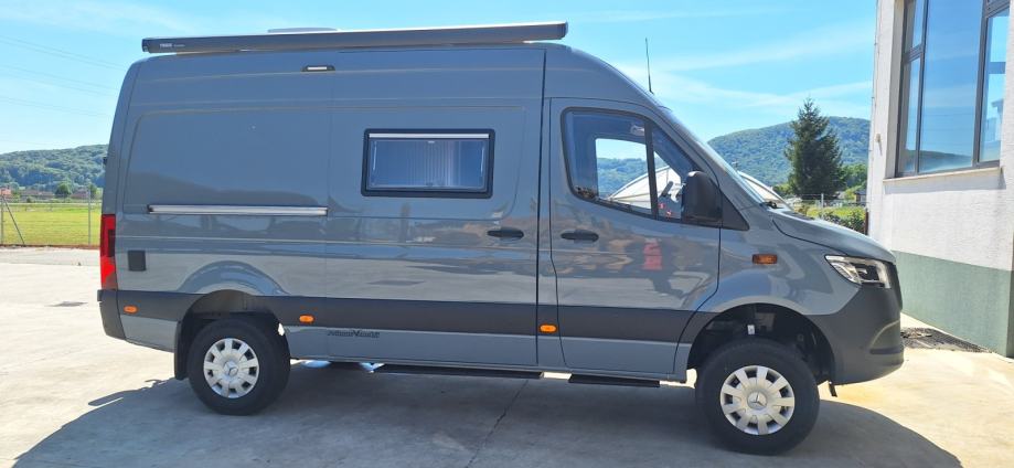 MERCEDES BENZ SPRINTER  319 4x4  tovarniško nov avto dom