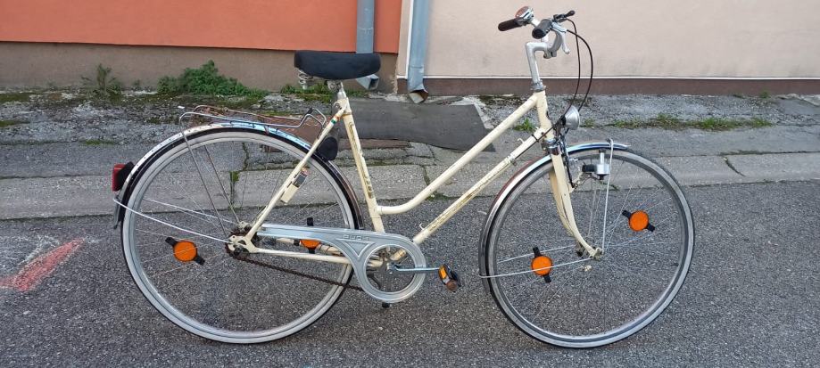 Puch ženski bicikl sa 28 cola kotačima, 3 brzine, rama 52 cm