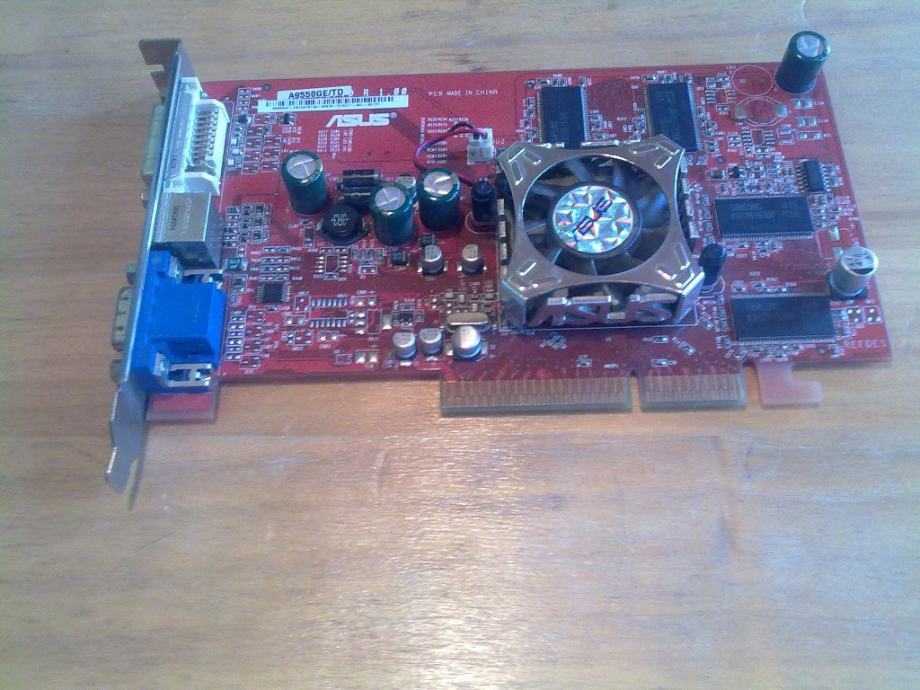 ATI Radeon 9550 / X1050 Series