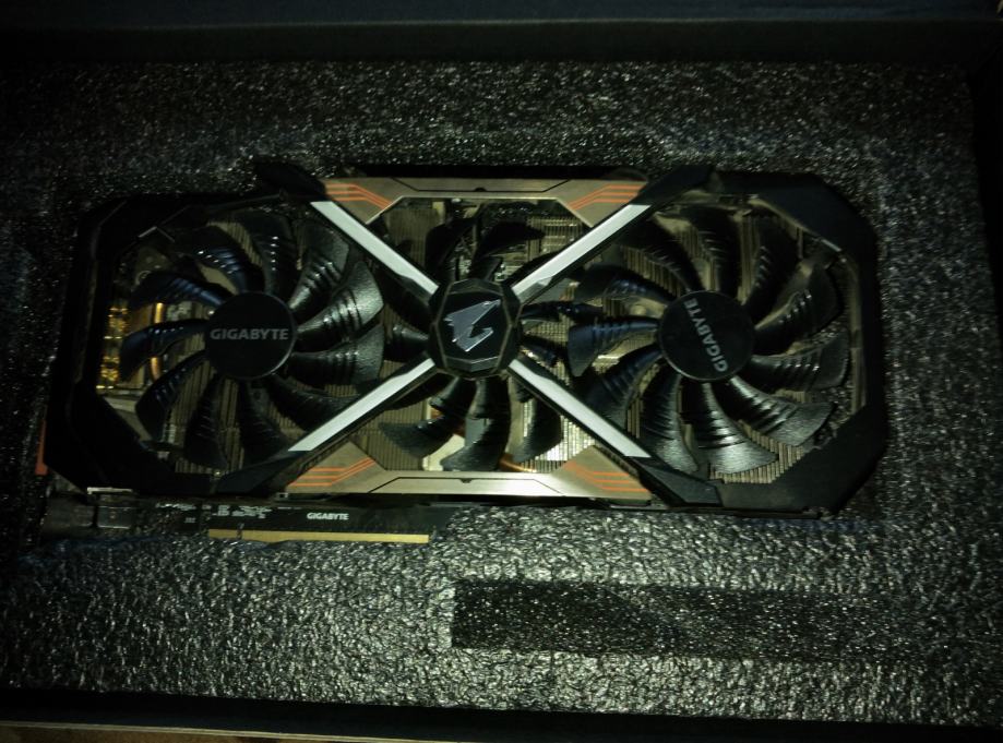 Gigabyte GTX 1070 AORUS