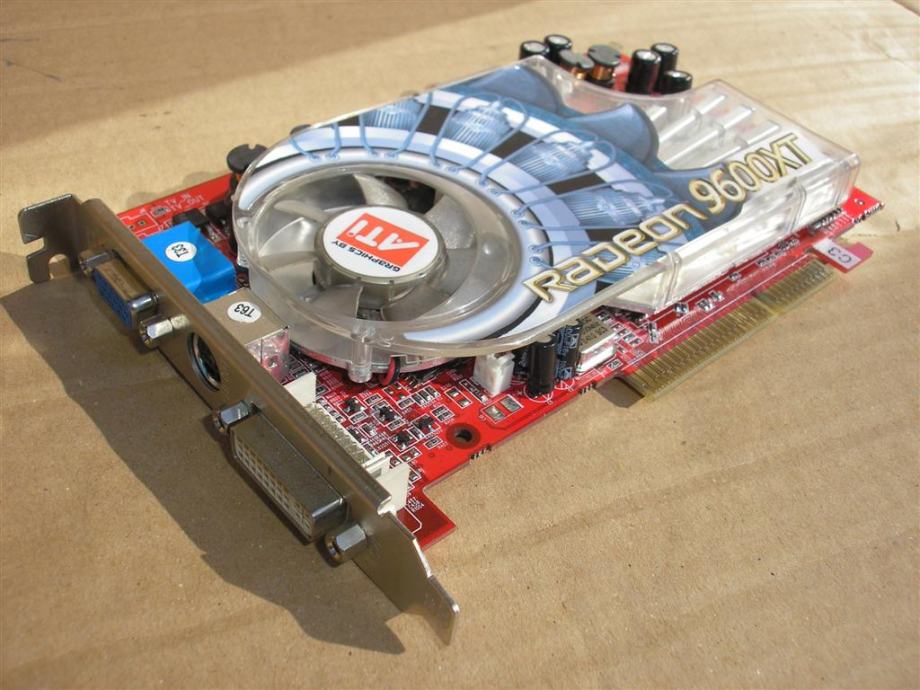 GRAFIČKA Ati Radeon 9600XT 128mb 128bit AGPx8 NE ispravna