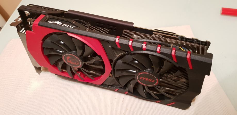 MSI AMD Radeon R9 390 8GB