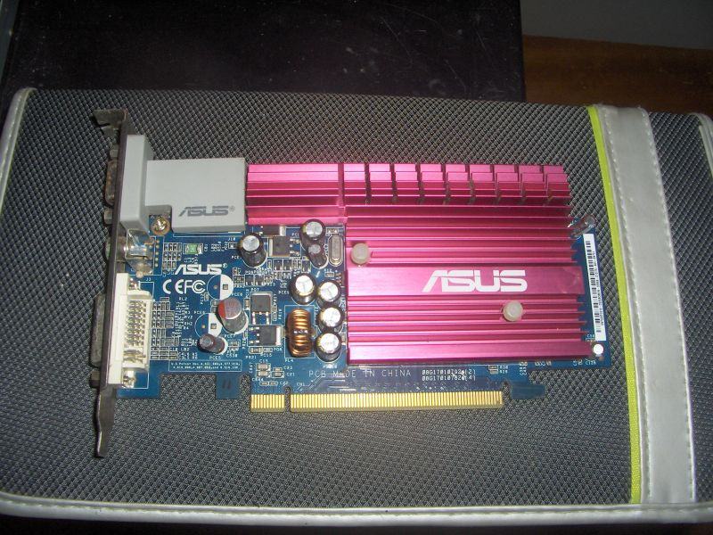 Nvidia GeForce 7300 LE