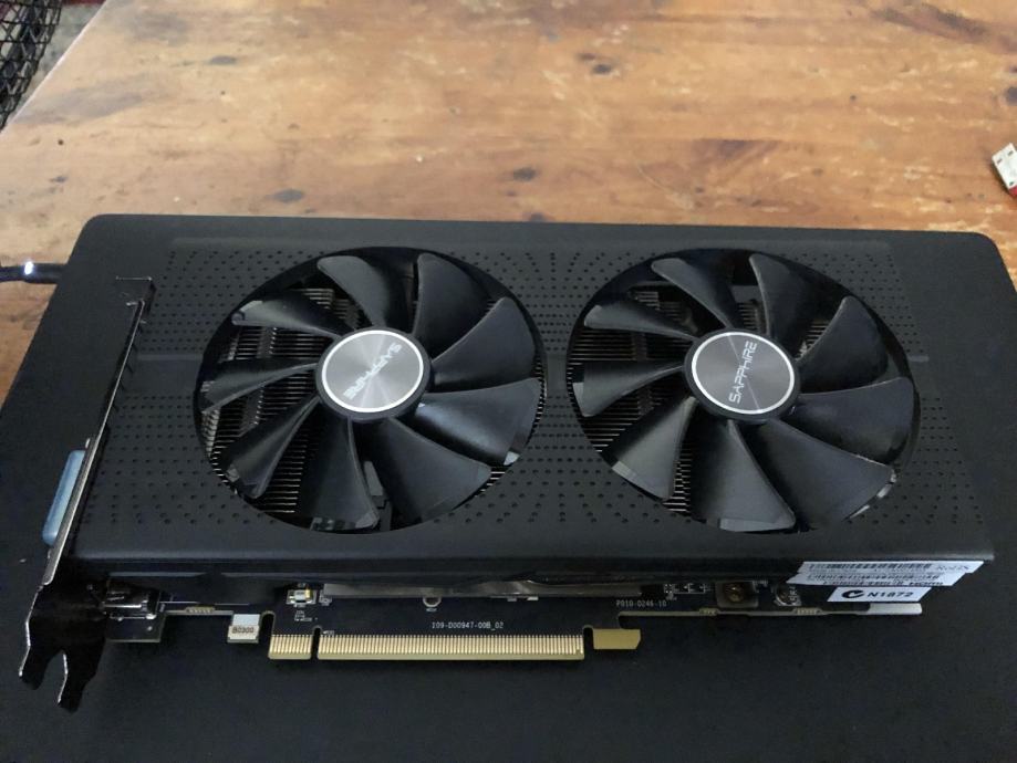 SAPPHIRE Nitro + Radeon RX 580 8GB GDDR5