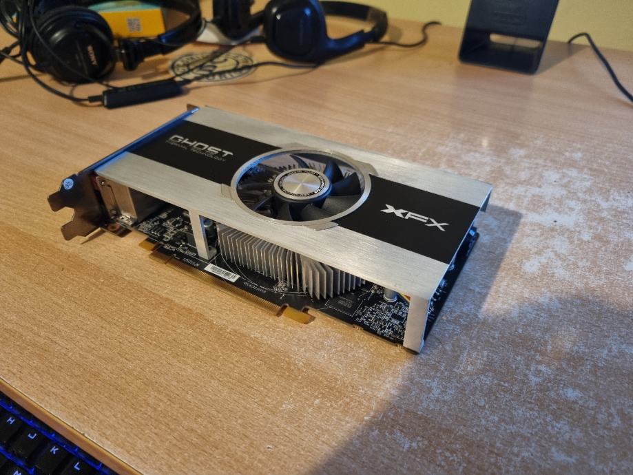 XFX AMD Radeon R7 265; 2 GB; DDR5