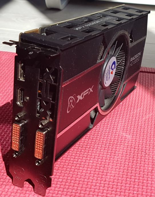 Xfx Radeon Hd 6850 1gb Ddr5 4046