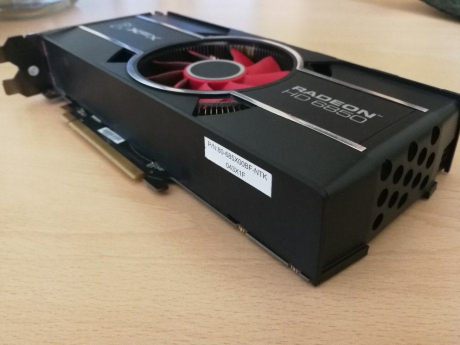 Xfx Radeon™ Hd 6850 1gb 1081