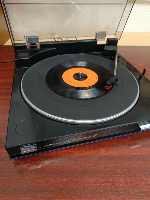 Schneider SBD 54 gramofon