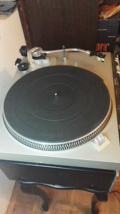 Technics 3300