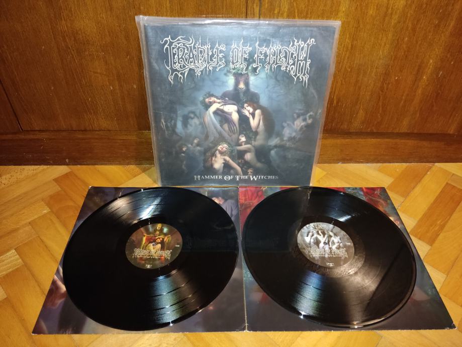 Cradle Of Filth - Hammer Of The Witches