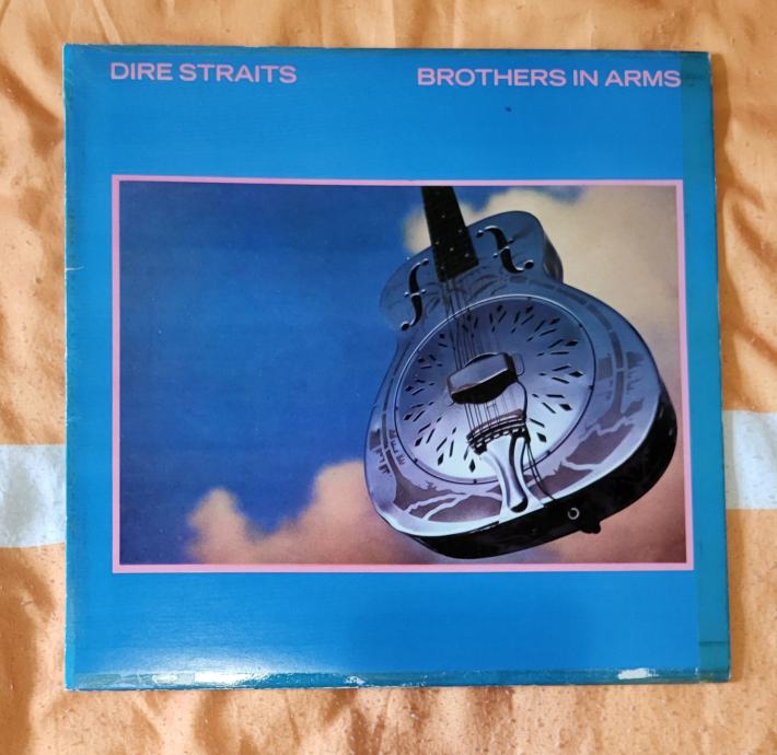 DIRE STRAITS - BROTHERS IN ARMS