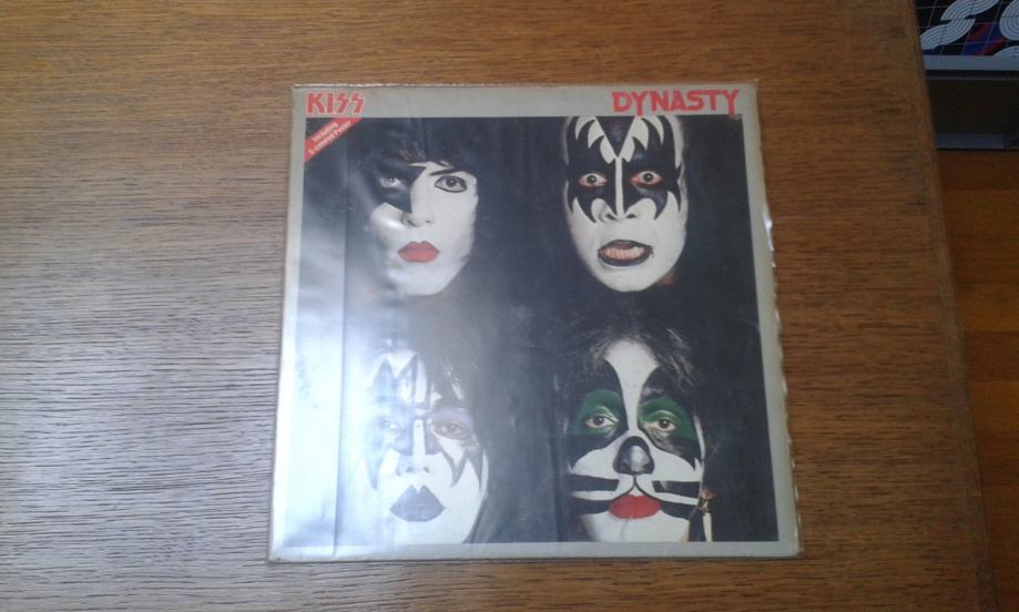 Kiss - Dynasty (poster)